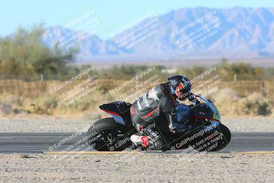 media/Nov-17-2024-CVMA (Sun) [[1fec520723]]/Race 15-Formula 40 (Hole Shot)/